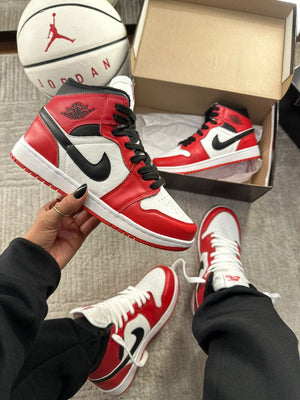 Nike Jordan Chicago