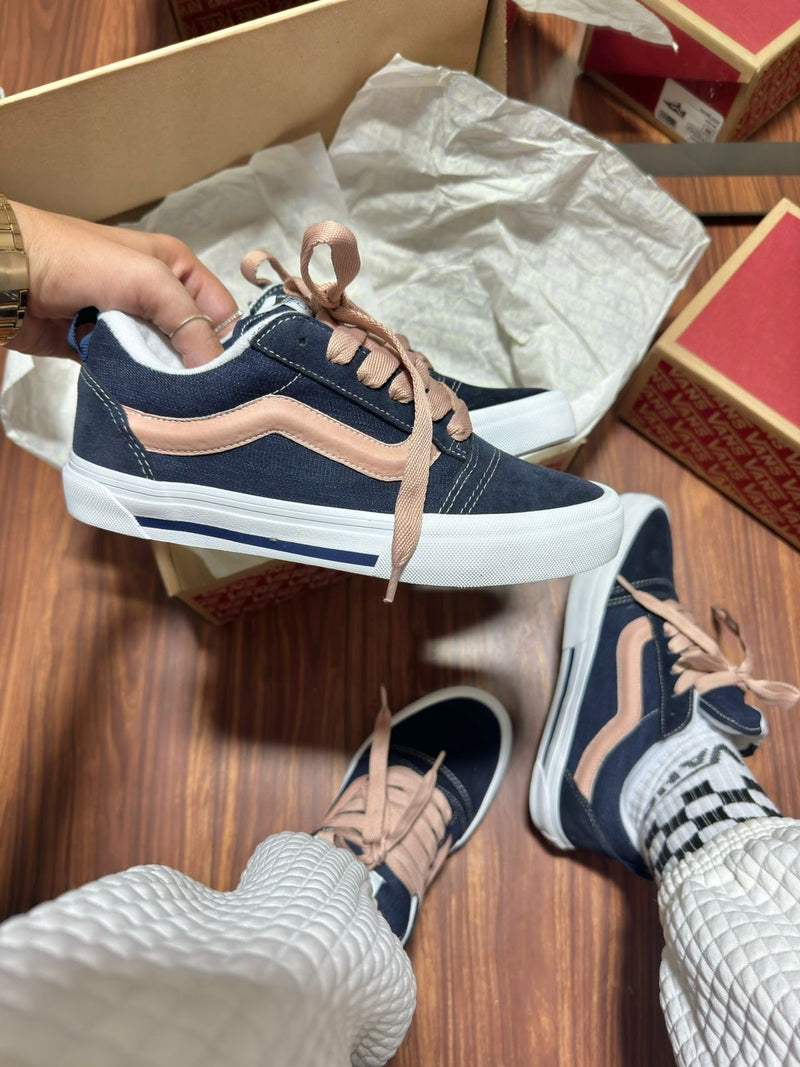 Vans Knu Skool